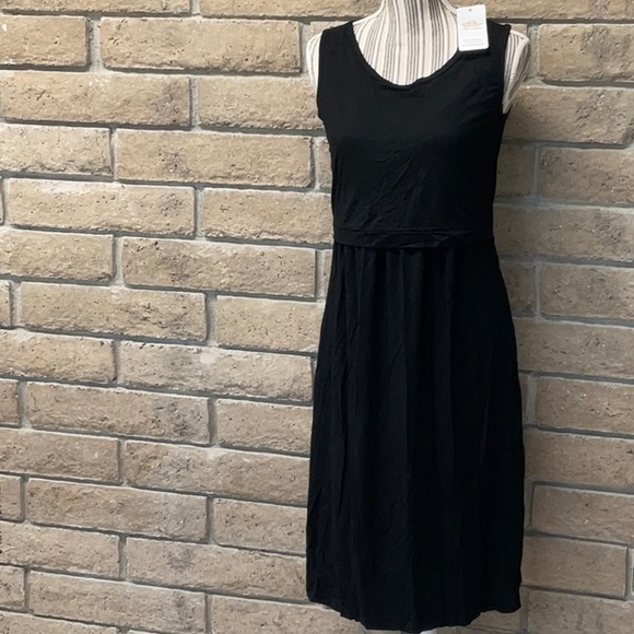 Women’s Nursing Dress - Picture 1 of 5